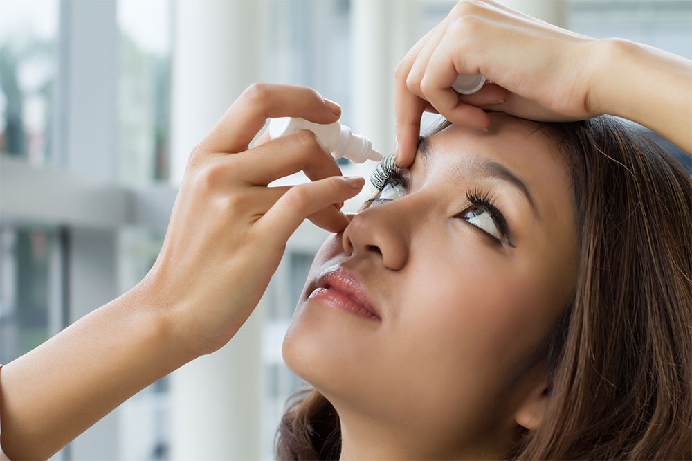 5 Eye Drops That Help Manage Dry Eye