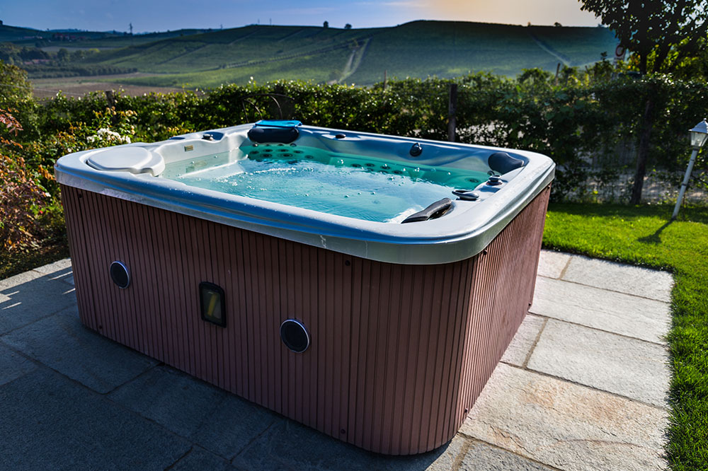 5 Tips for Buying Hot Tubs