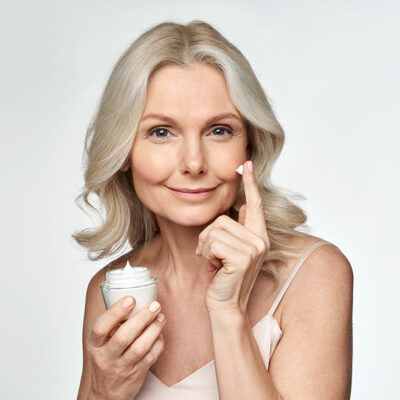 6 Helpful Skin Care Tips for Women Over 50
