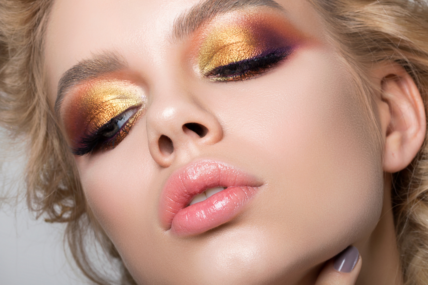 Essential Eyeshadow Hacks