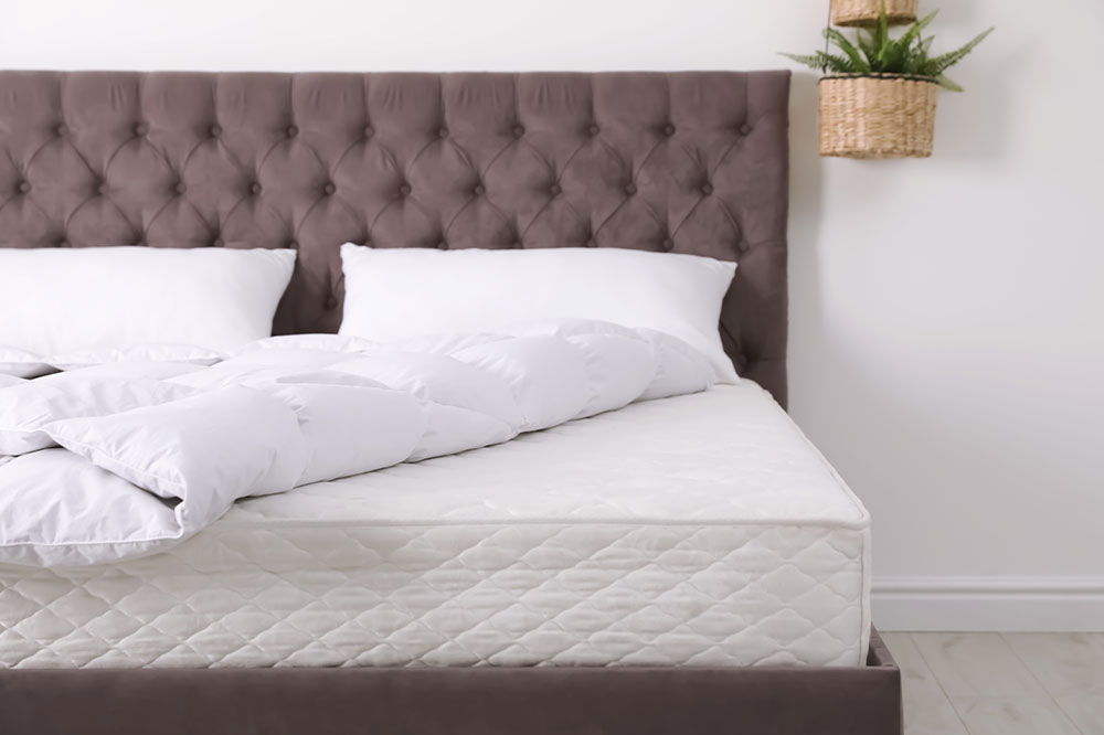 Top Tips for Buying the Best Mattress for Back Pain